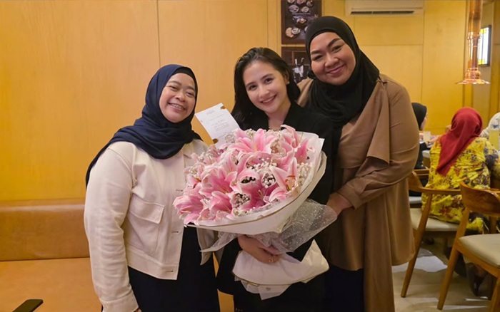 Ulang Tahun ke-29, Prilly Latuconsina Refleksi Perjalanan Hidupnya