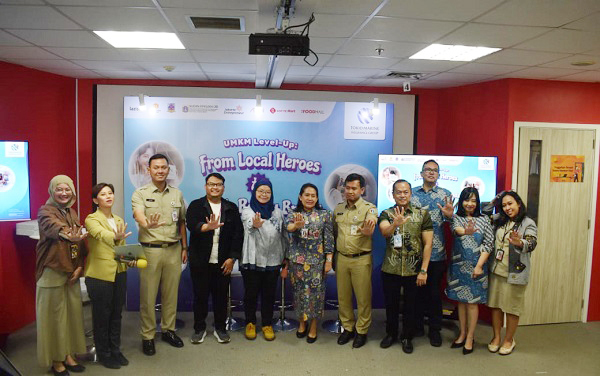 Tokio Marine Life Perkuat UMKM JakPreneur Siap Naik Kelas ke Pasar Retail
