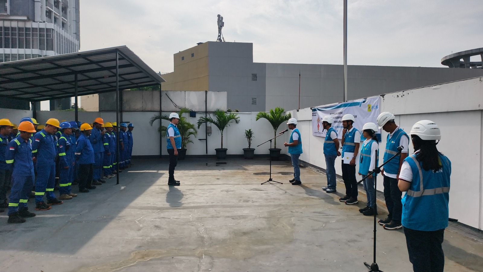 Jakarta Makin Terang, PLN Serentak Nyalakan 1.100 Pelanggan